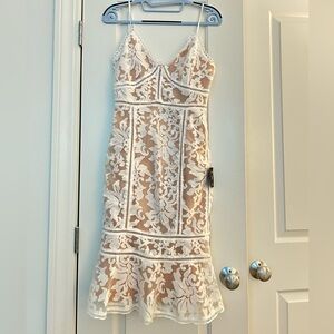 Lulu's - Fit & Flare - Floral Lace - White Midi Dress - Small